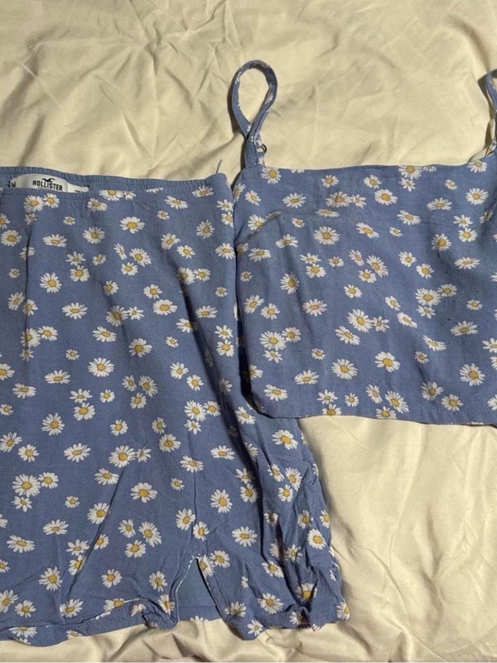 Hollister Blue Daisy Print Romper